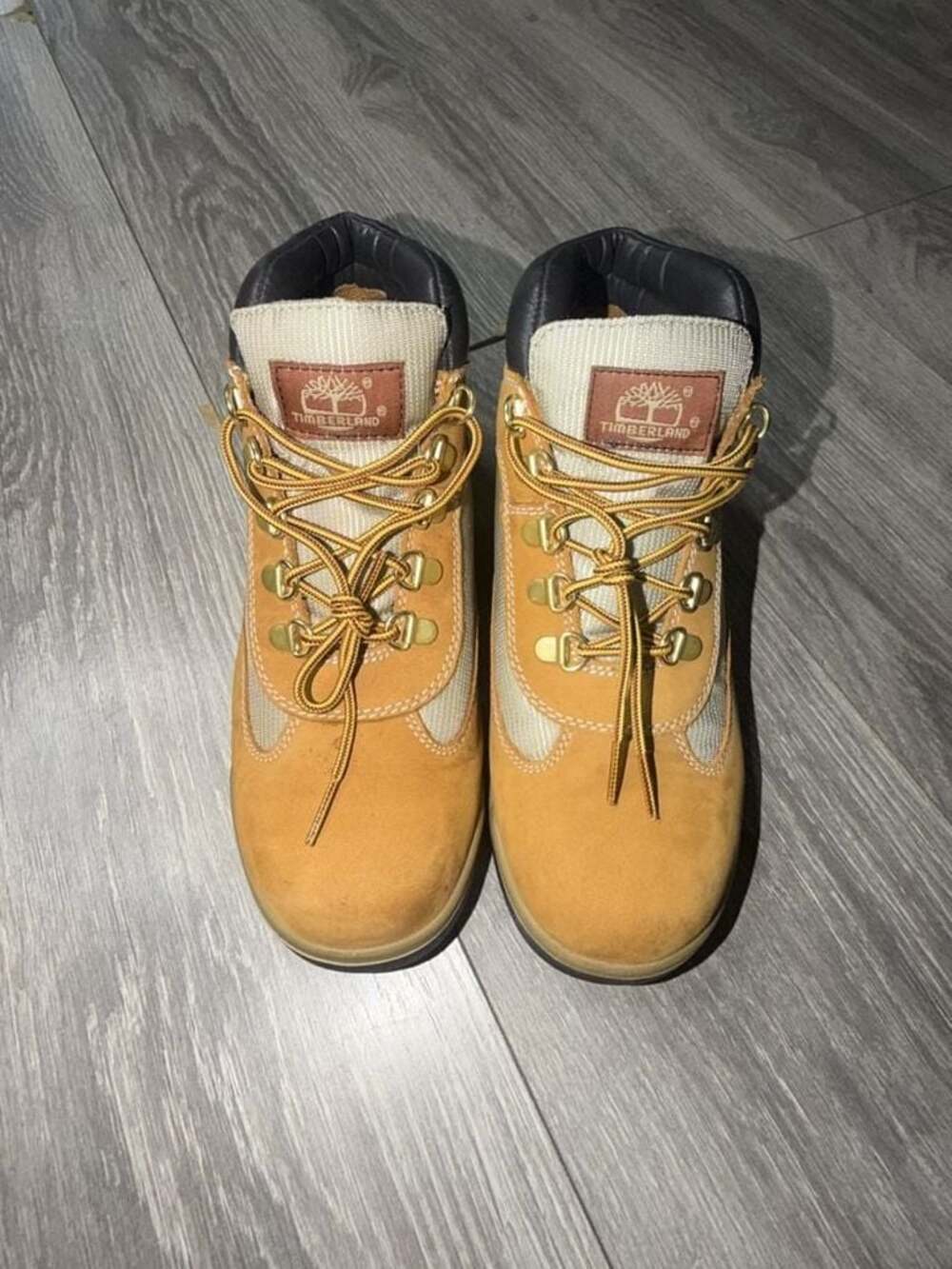 Timberland Youth Field Boot Wheat Leather and Fabric BOYS 6.5